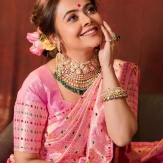 Sizzling Pink Soft Silk Saree With Flaunt Blouse Piece